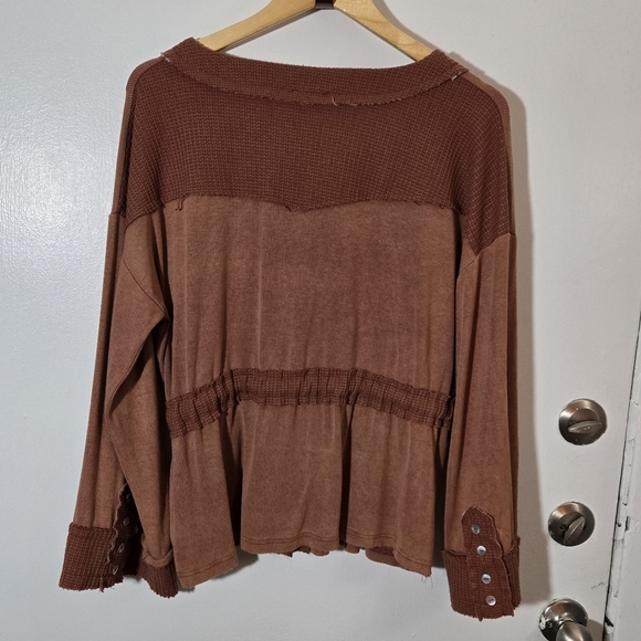 POL - Picture 2 of 4